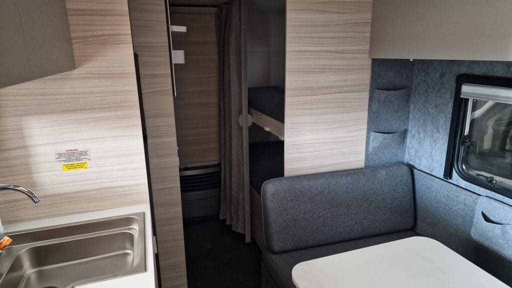 Adria Altea 552 PK comedor